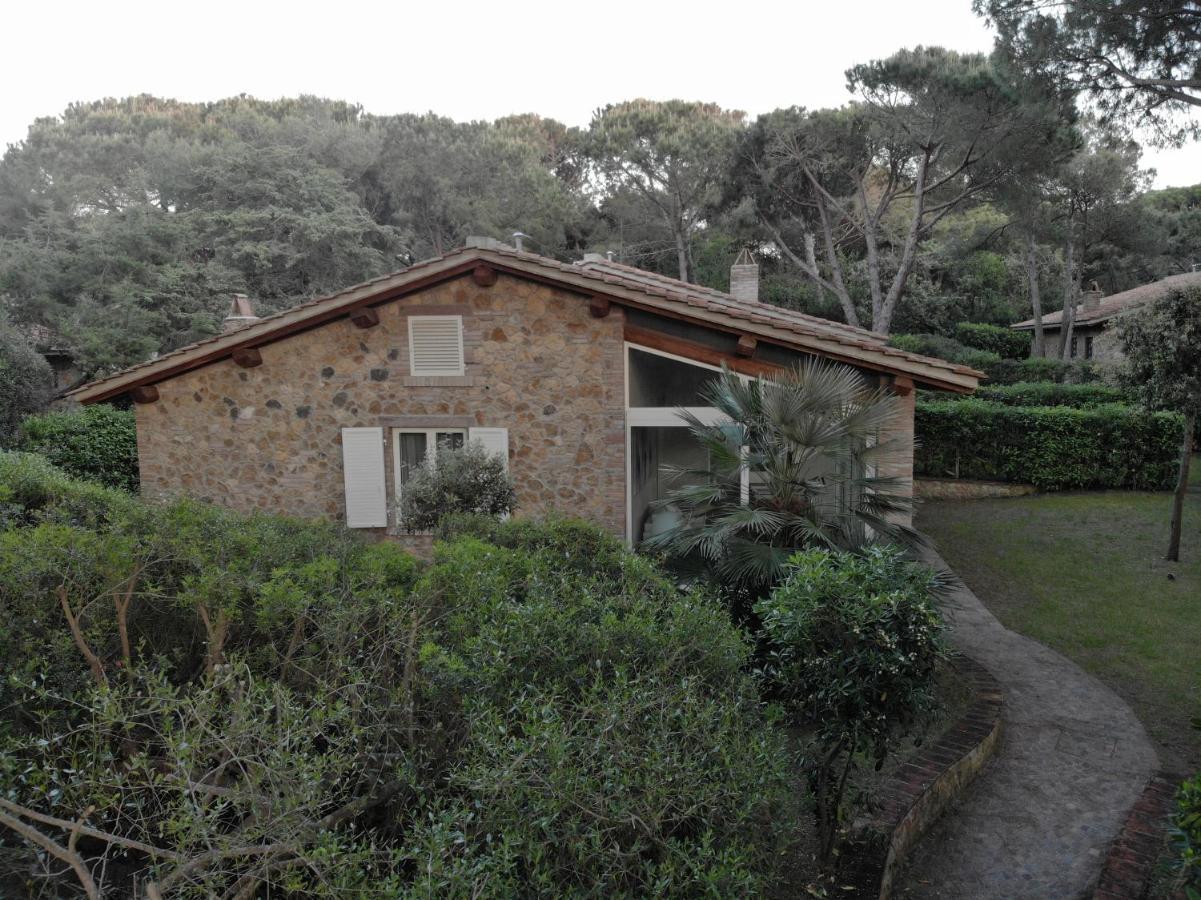 Villaggio I Sorbizzi Marina Di Bibbona Exterior foto