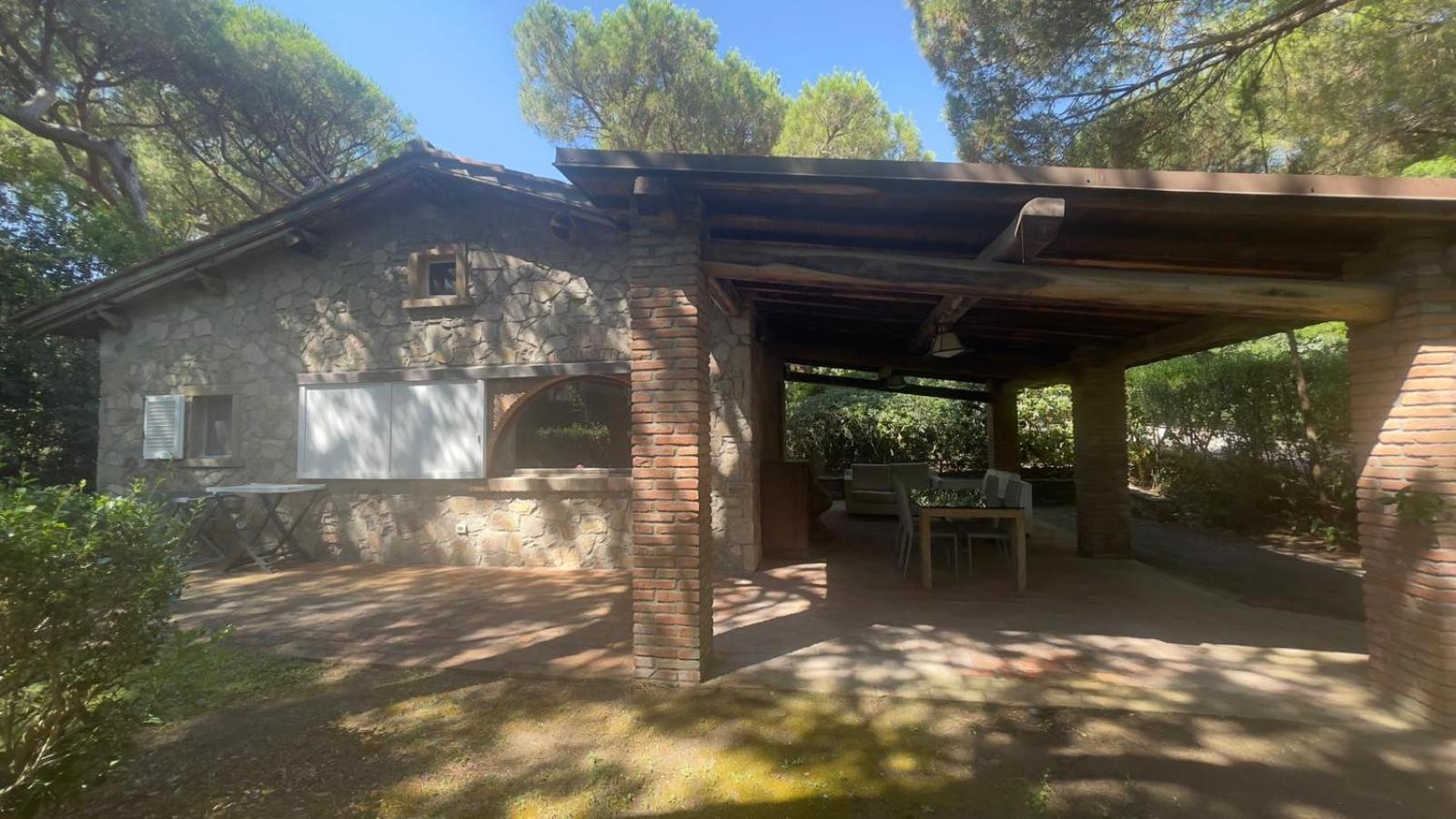 Villaggio I Sorbizzi Marina Di Bibbona Exterior foto