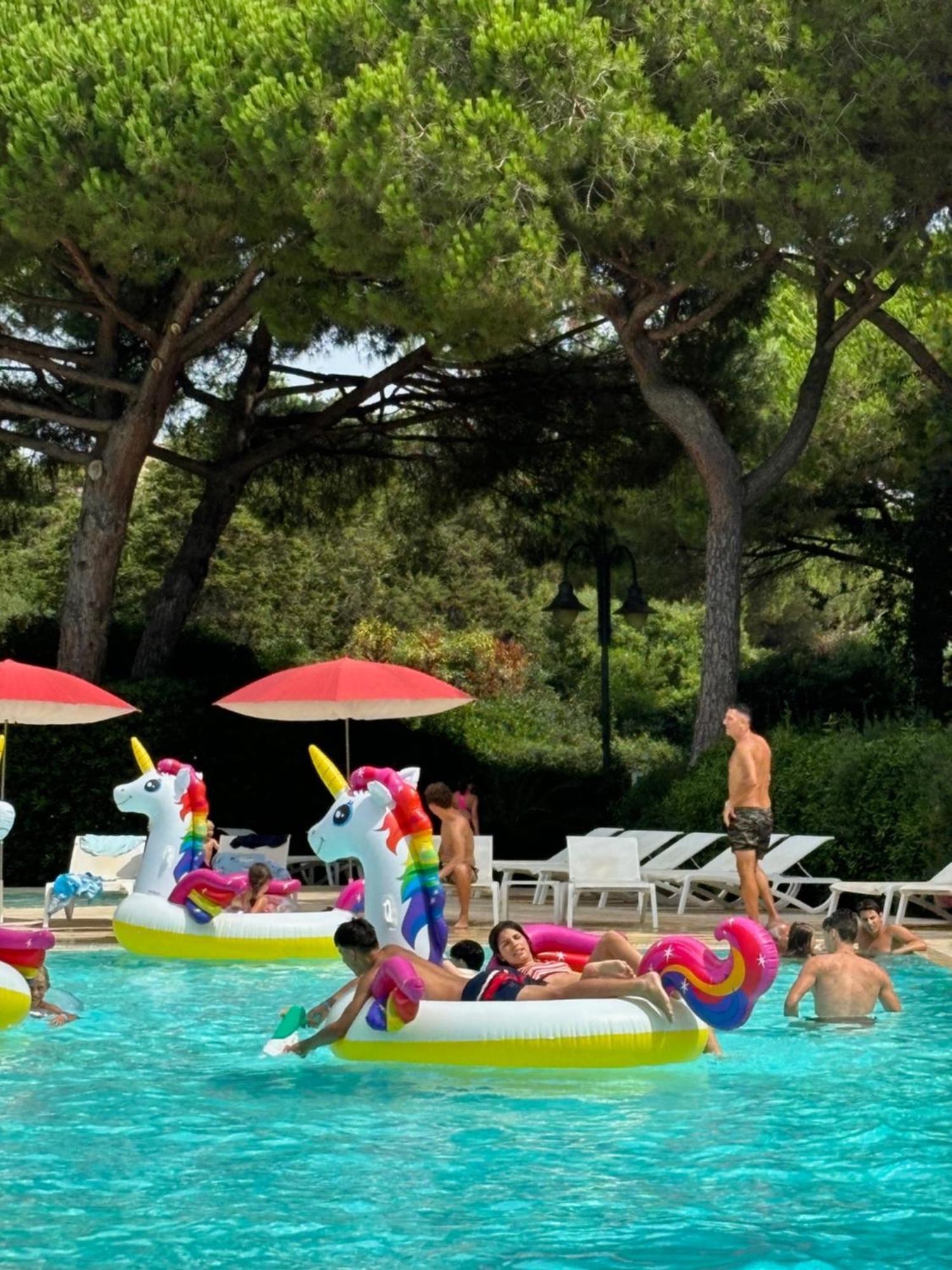 Villaggio I Sorbizzi Marina Di Bibbona Exterior foto